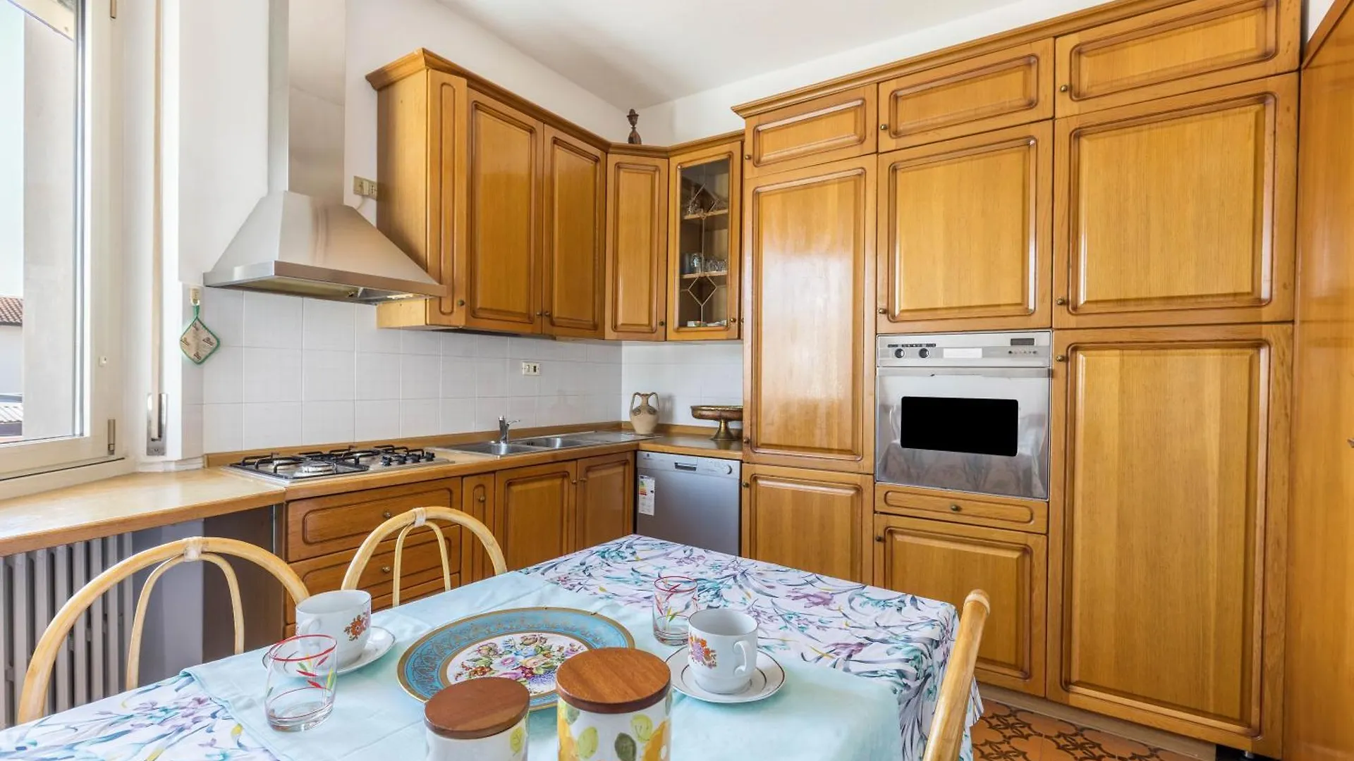 Lake Apartment Desenzano Desenzano del Garda 0*,  Italien