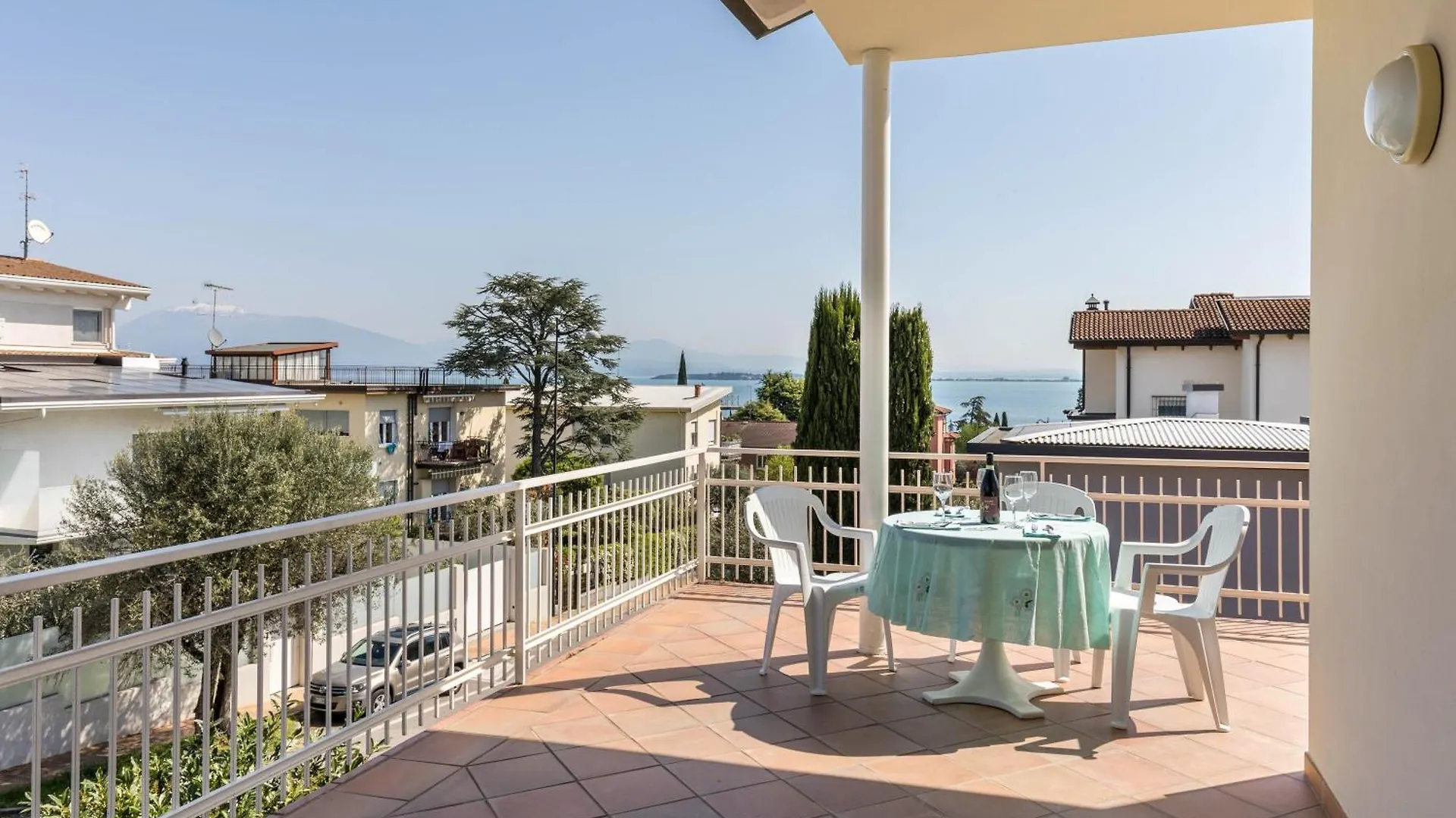 Lake Apartment Desenzano Desenzano del Garda